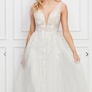 Wtoo by Watters Seeley A-Line Wedding Gown